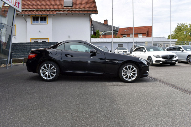Mercedes-Benz SLK 200 Roadster *Airscarf*PDC*Leder*Navi* — photo 4