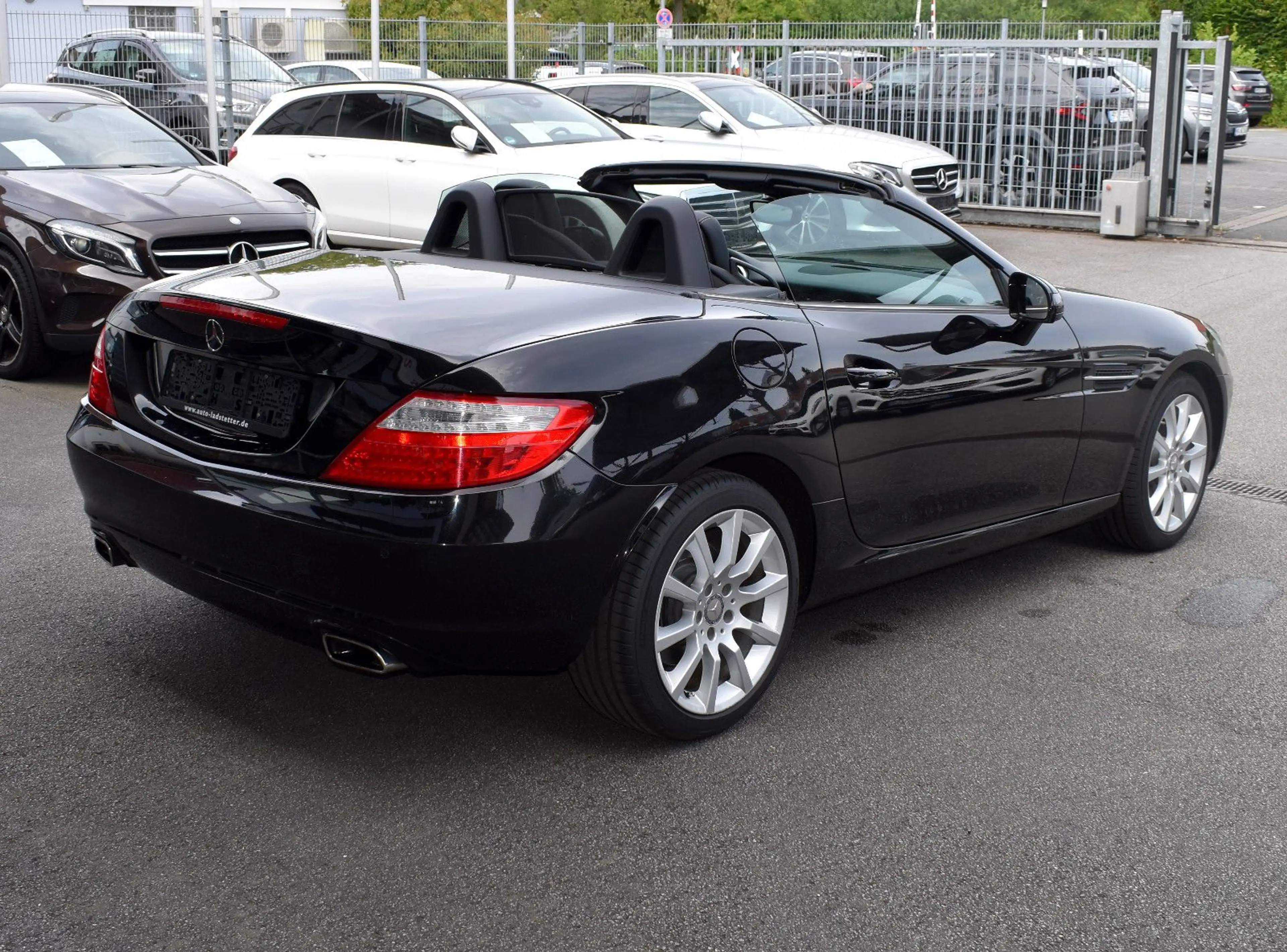 Mercedes-Benz SLK 200 Roadster *Airscarf*PDC*Leder*Navi* — photo 7