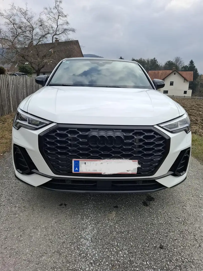 Audi Q3 45 TFSI e S-tronic S-line - 2