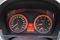 BMW 320 i Lim.+Navi+Xenon+PDC+1.Hand+34.600KM Argent - thumbnail 31