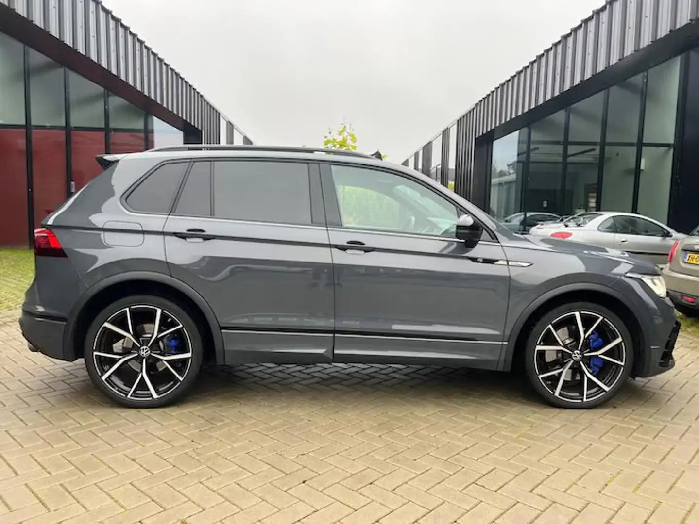Volkswagen Tiguan Tiguan 2.0 TSI 4Motion OPF DSG R Gris - 1