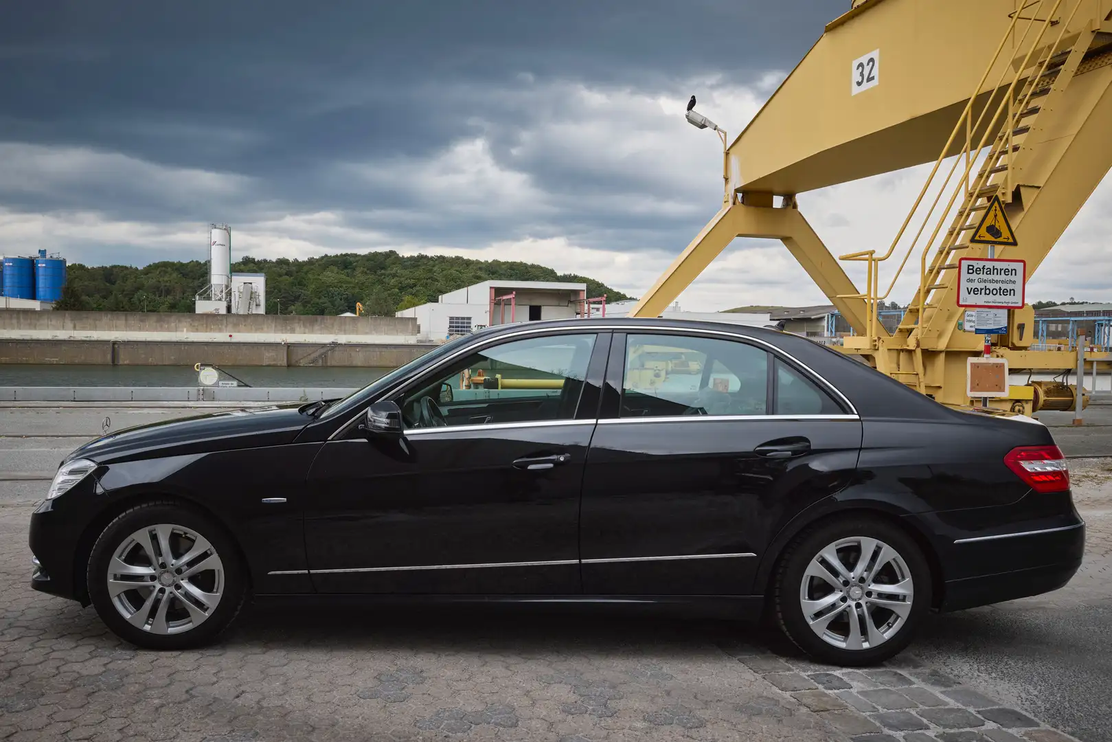 Mercedes-Benz E 300 E 300 BlueEFFICIENCY 7G-TRONIC Avantgarde Negro - 2
