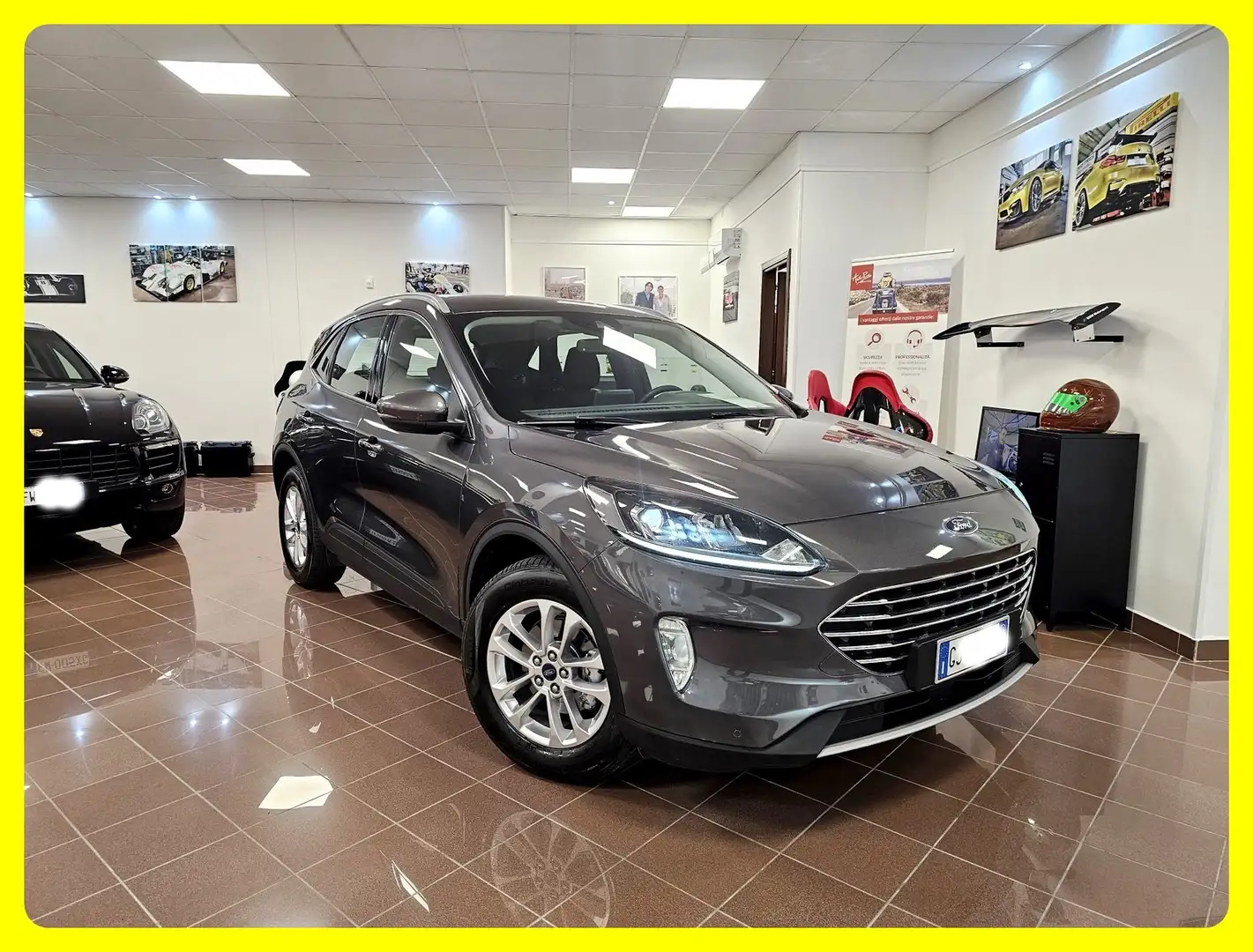 Ford Kuga 1.5 EcoBlue 120CV 2wd Auto Titanium Grigio - 1