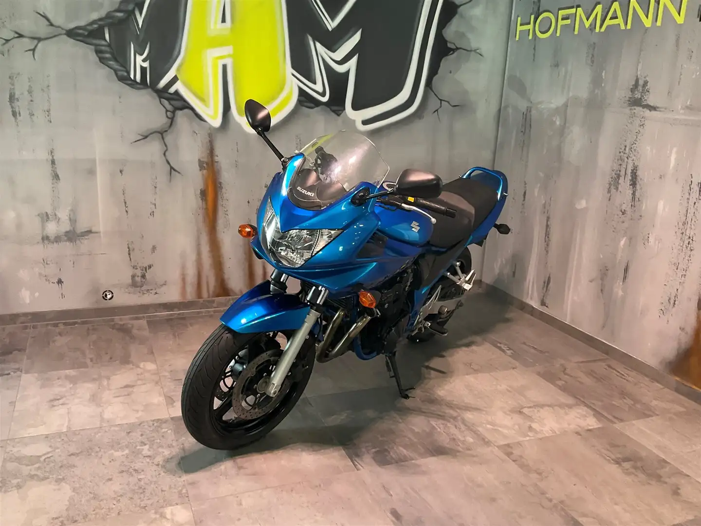 Suzuki Bandit 650 Blau - 2