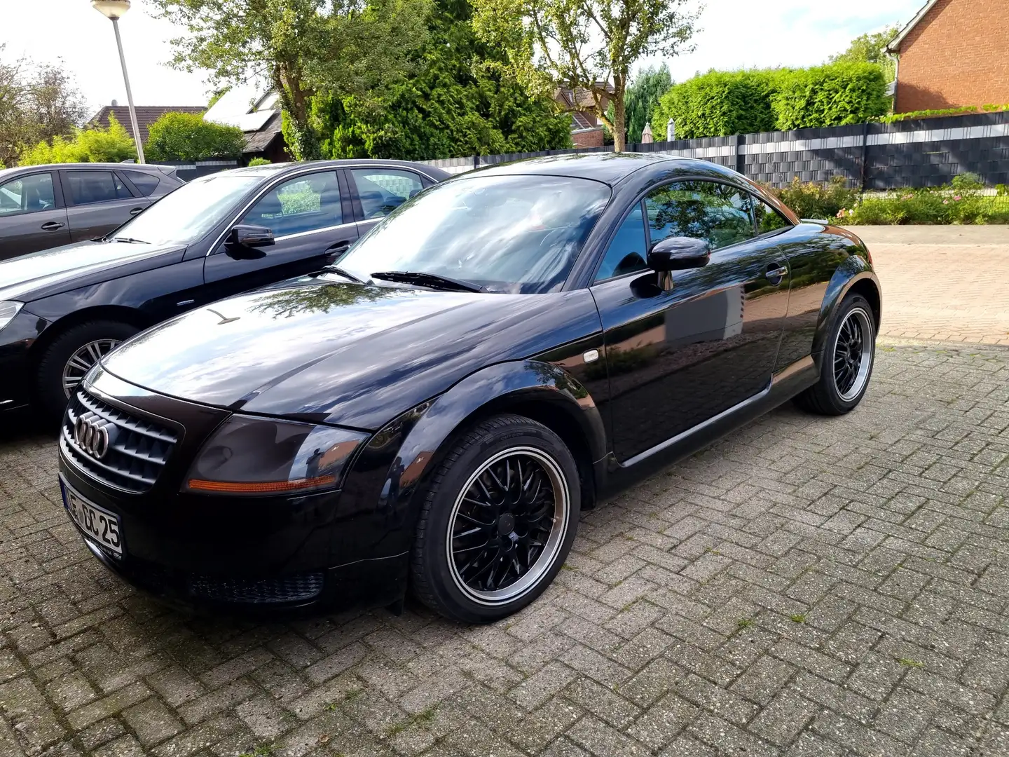 Audi TT 1.8 T Coupe (132kW) - 2