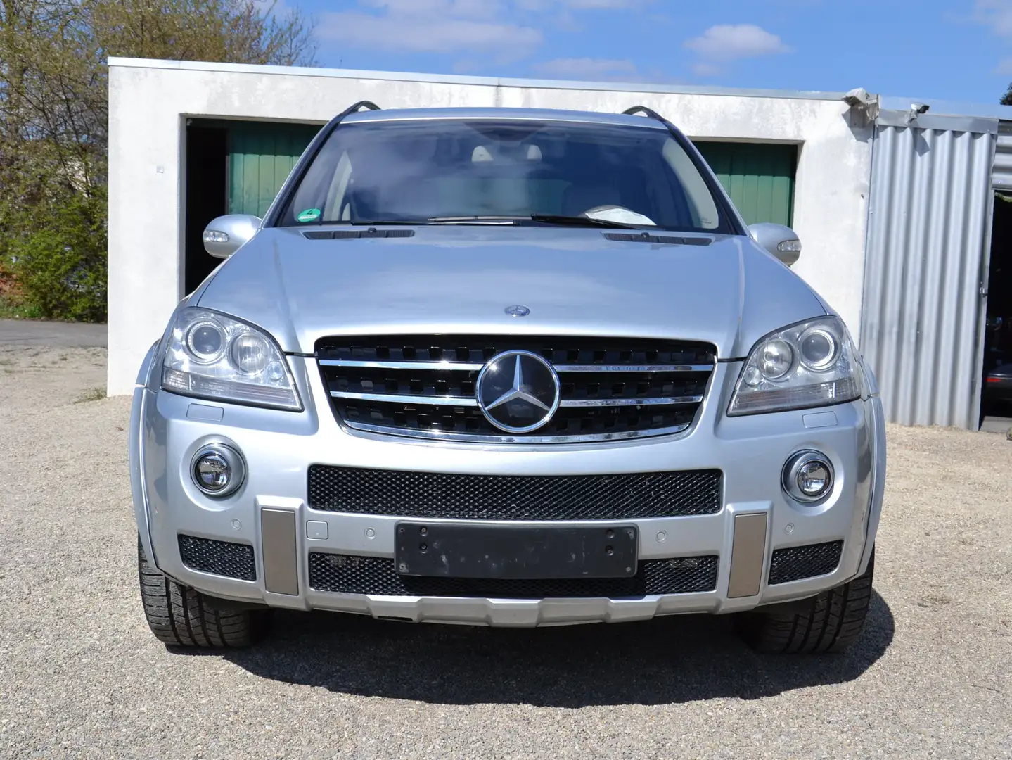 Mercedes-Benz ML 63 AMG 4Matic Styling Packet 1 Automatic TV++ aus. 2.Hand Plateado - 2