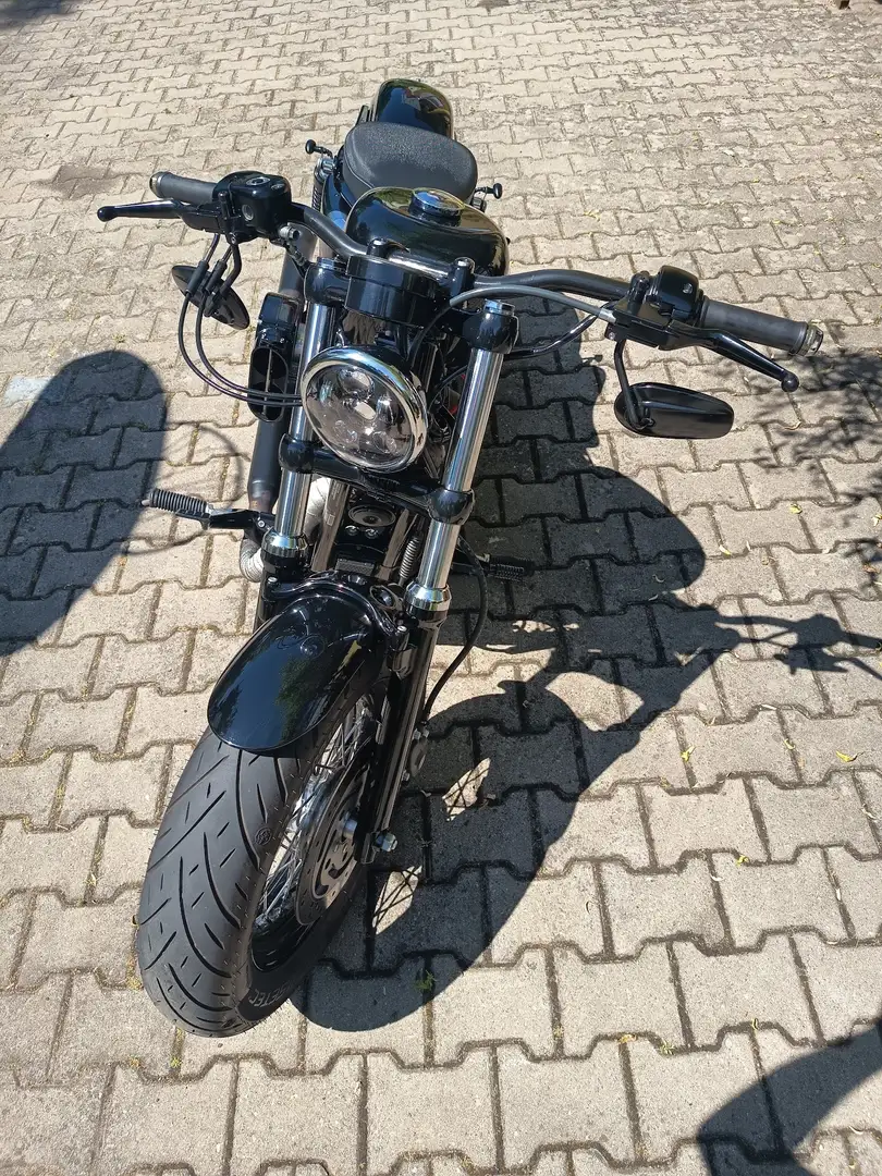 Harley-Davidson Sportster 1200 crna - 1