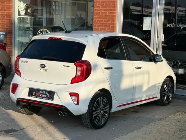 Kia Picanto view 12