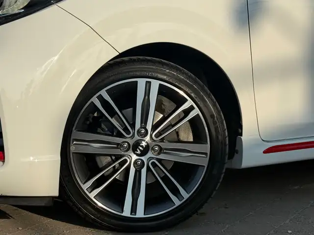 Kia Picanto view 7