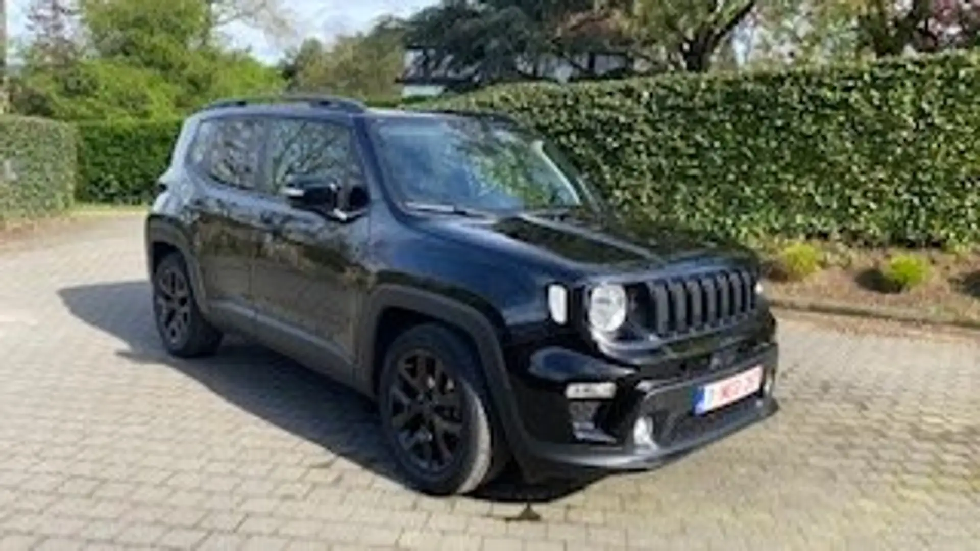 Jeep Renegade 1.3 T4 Black Star DDCT -  Boite Auto Toit ouvrant Zwart - 1