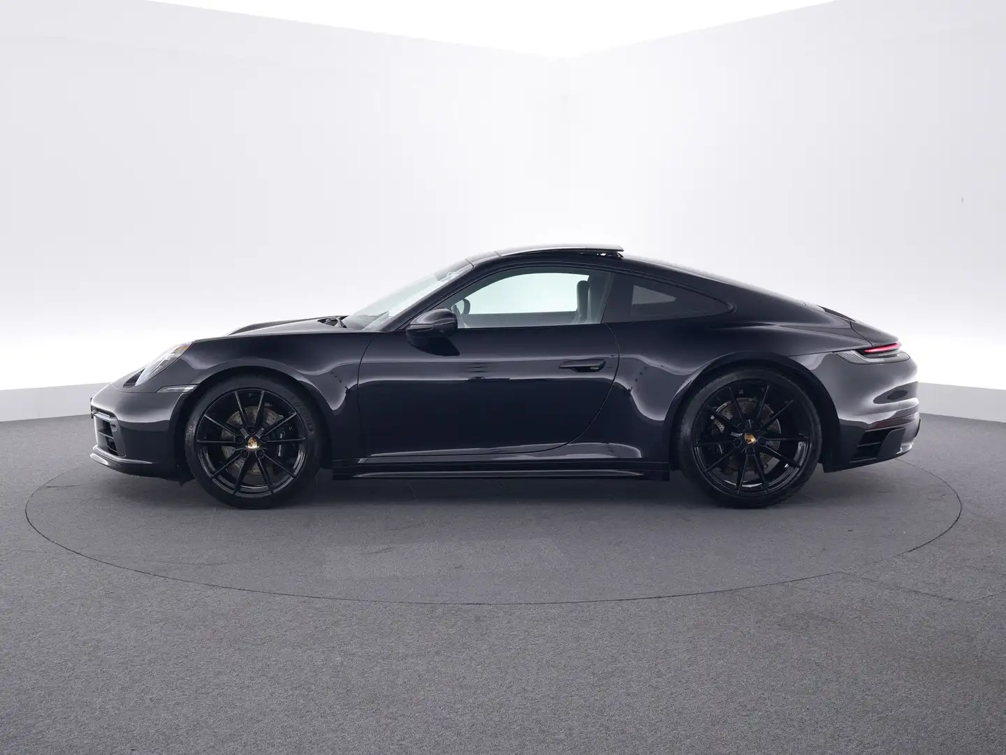 Porsche 992 Carrera S Noir - 2