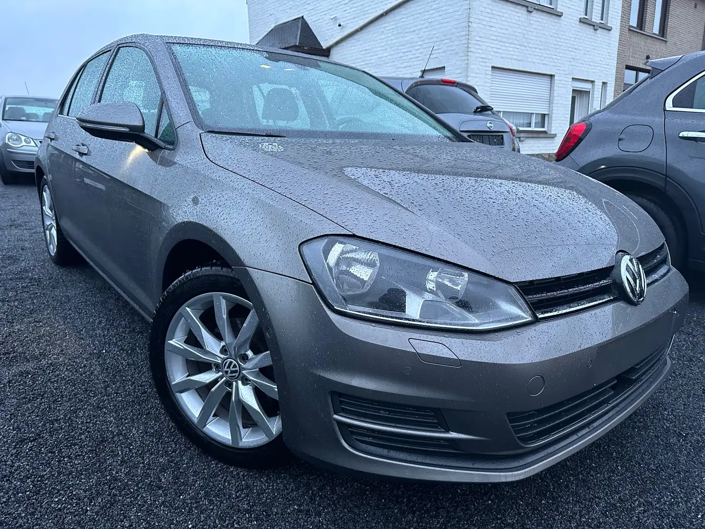 Volkswagen Golf 1.6 CR TDi 4Motion Highline Bronzová - 1