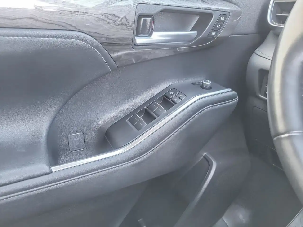 Toyota Highlander photo Toyota Highlander