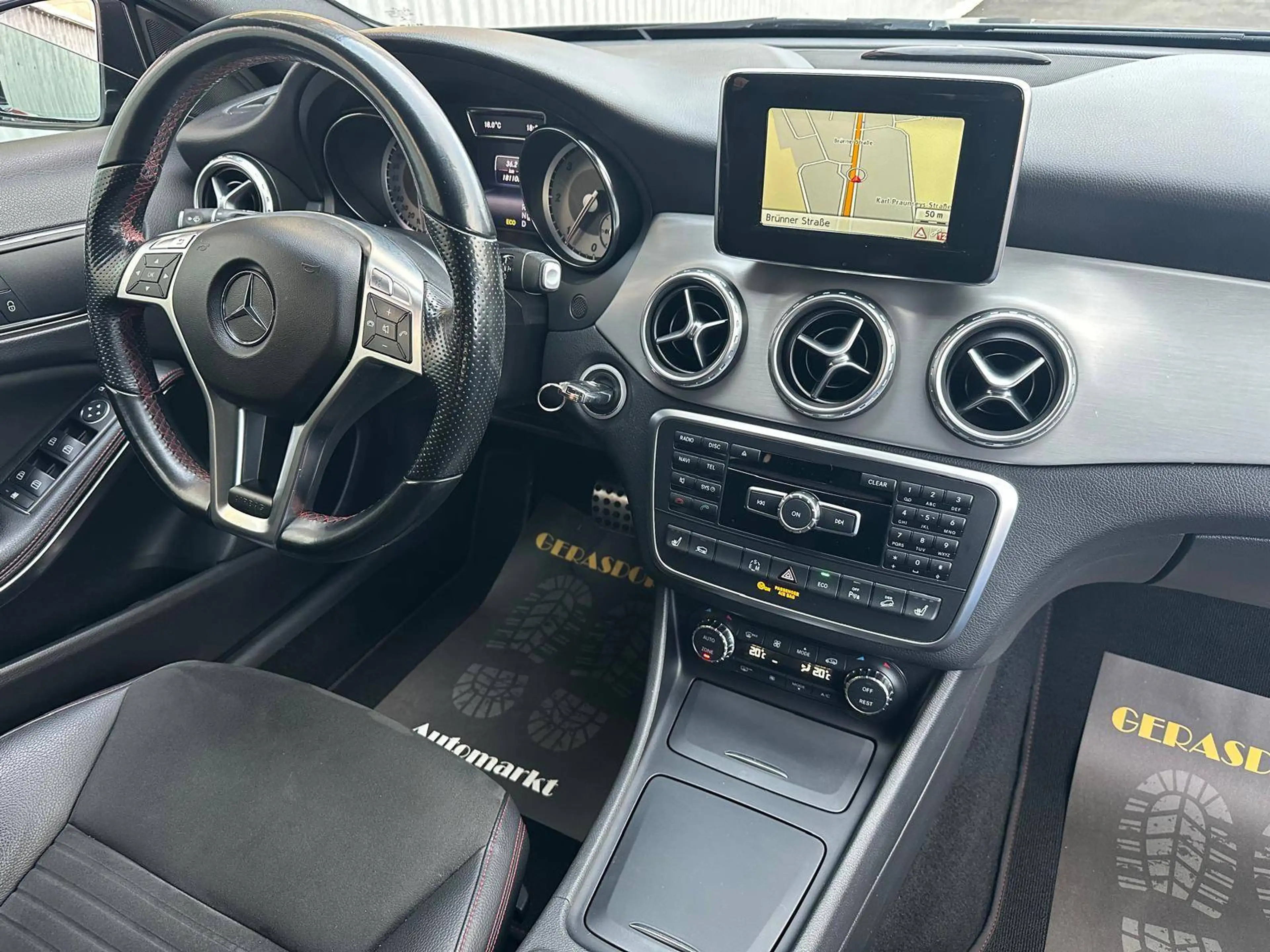 Mercedes-Benz GLA 220 GLA 220 d 4Matic AMG Line **Finanzierung** — photo 13