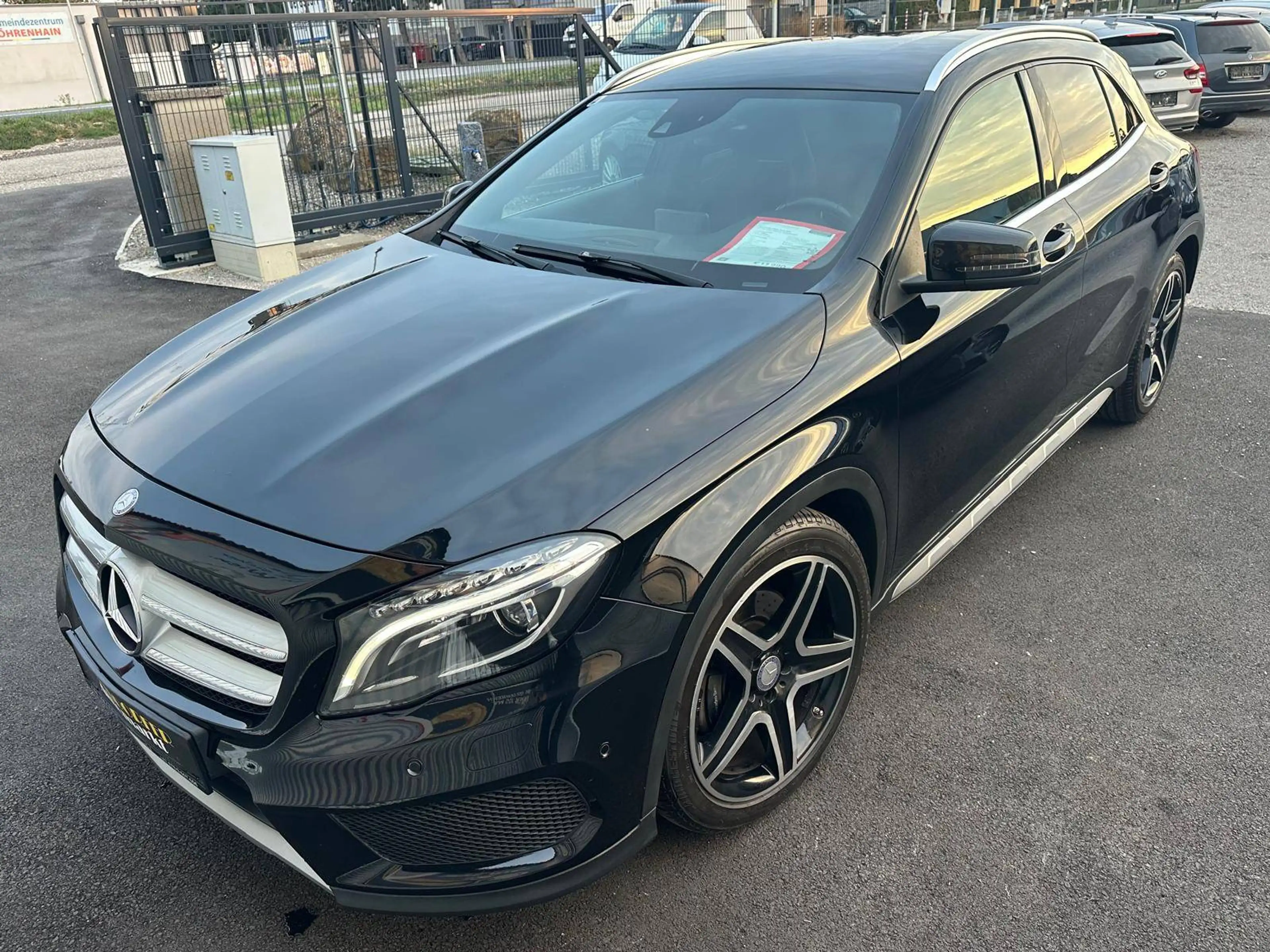 Mercedes-Benz GLA 220 GLA 220 d 4Matic AMG Line **Finanzierung** — photo 4