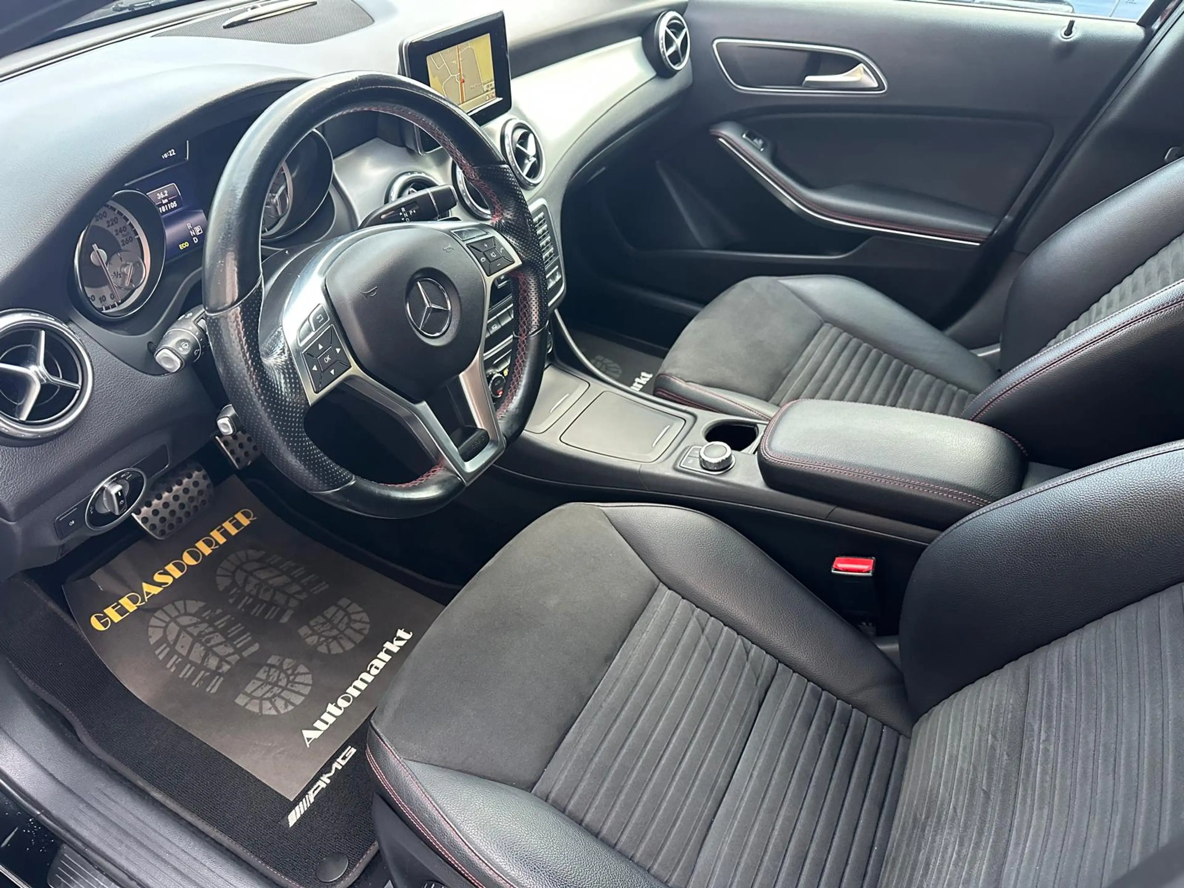 Mercedes-Benz GLA 220 GLA 220 d 4Matic AMG Line **Finanzierung** — photo 9