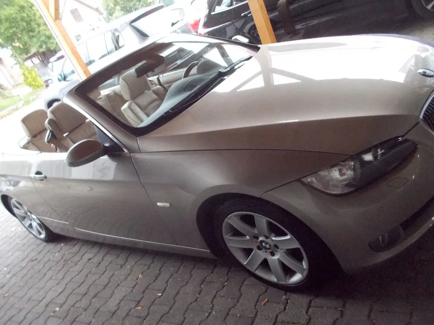 BMW 330 Baureihe 3 Cabrio 330d - 2