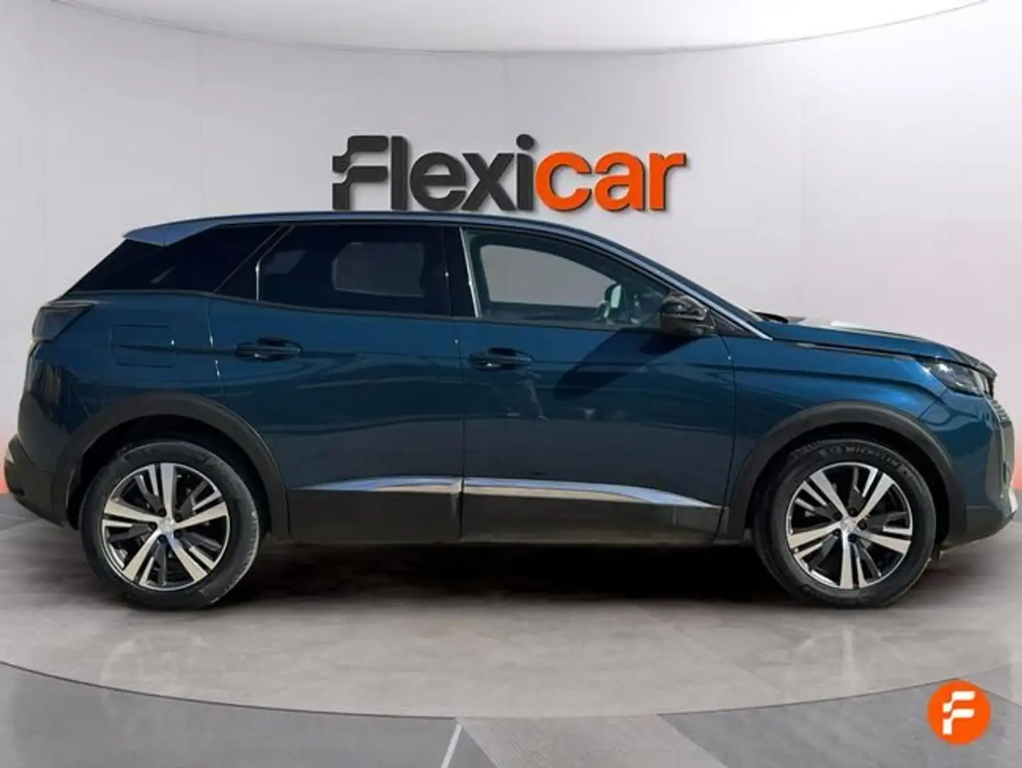 Peugeot 3008 1.2 PureTech S&S Allure 130 Verde - 2