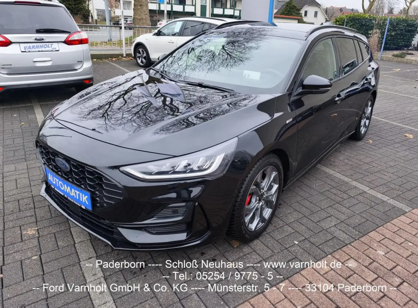 Ford Focus Turnier 1.0 EcoBoost Hybrid Aut. ST-LINE X Schwarz - 1