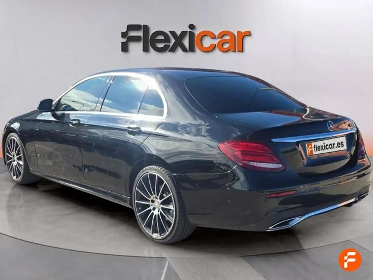 Mercedes-Benz E 220 d Negro - 2