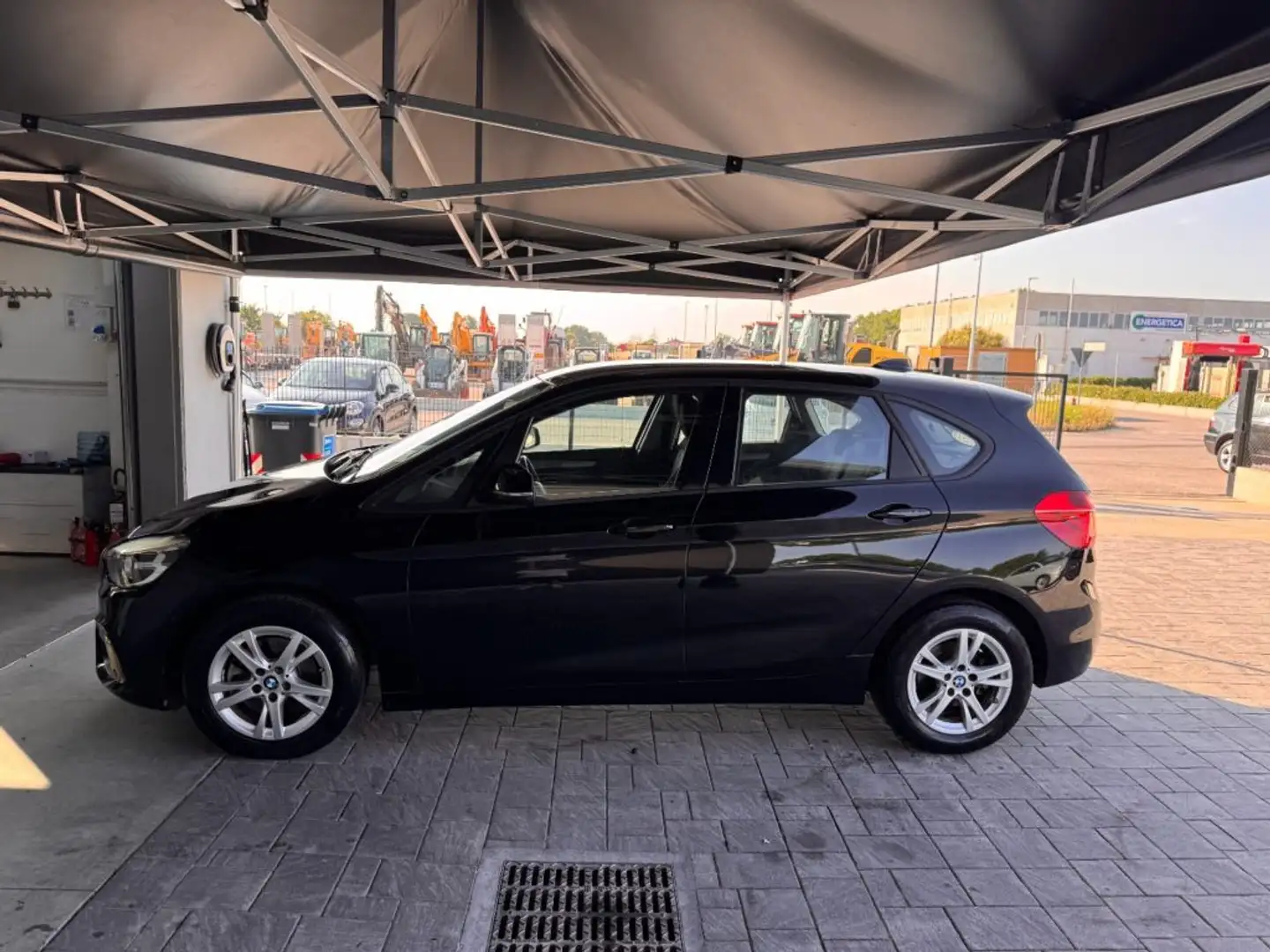 BMW 218 i Active Tourer Luxury ANCHE PER NEOPATENTATI Noir - 2