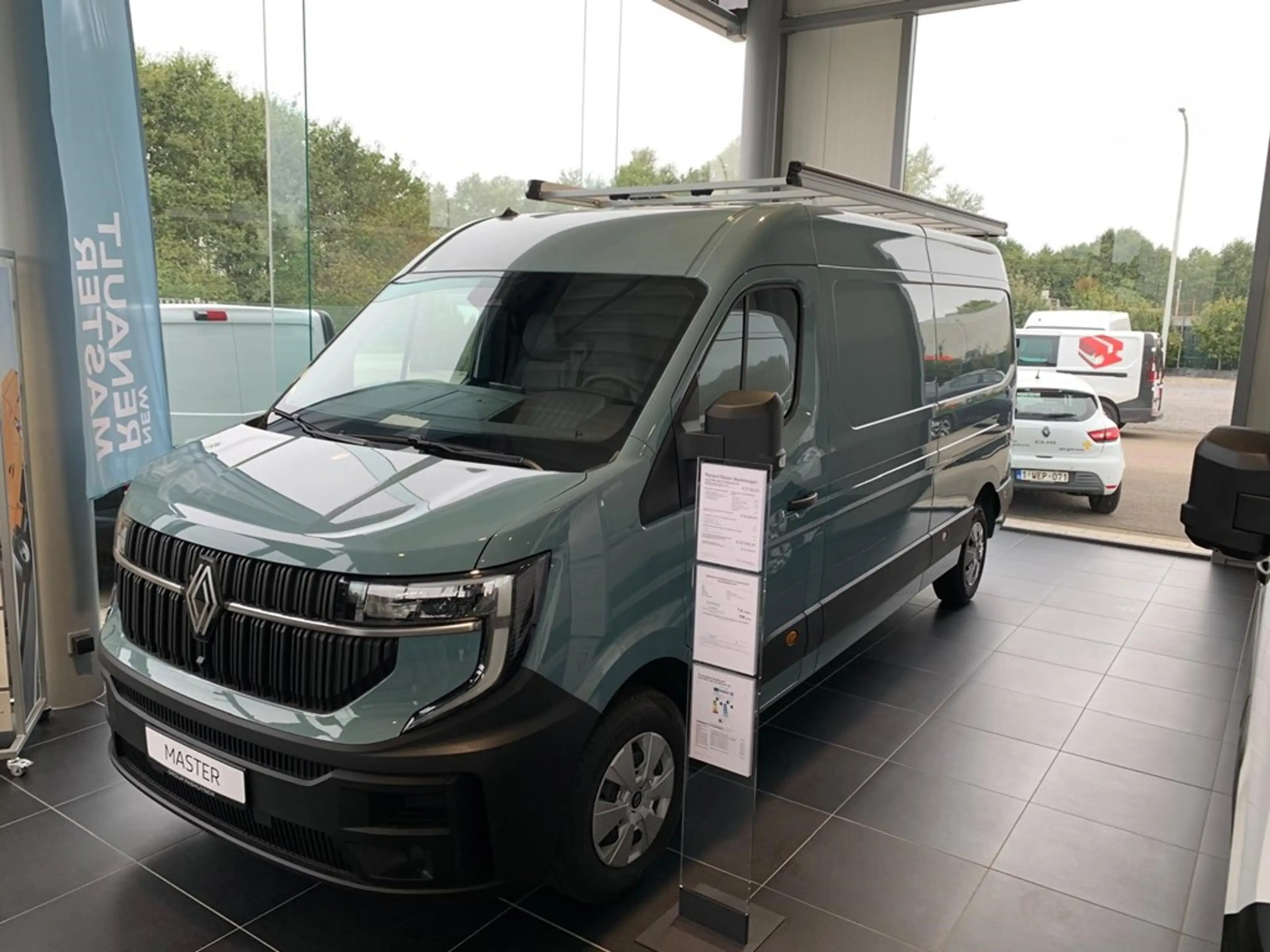 Renault Master Extra FWDL3H2 3.5T Blue dCi 150