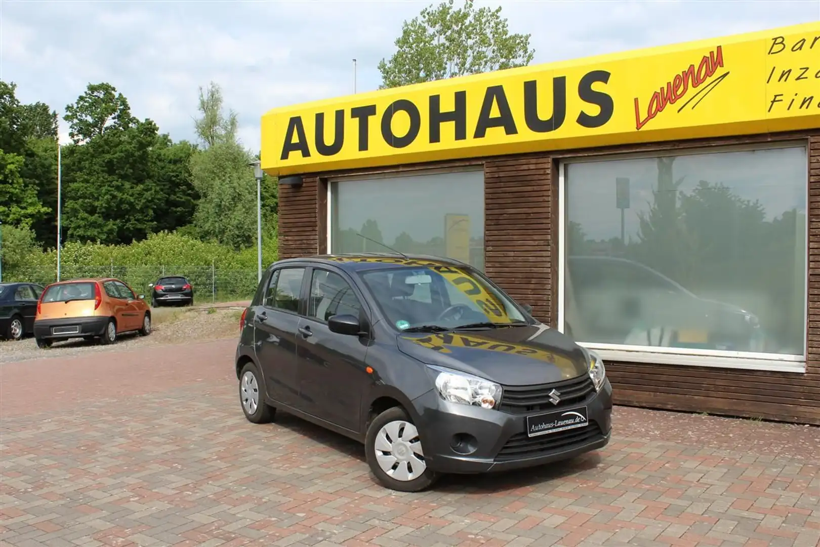 Suzuki Celerio 1.0 Club 1.Hand! Gris - 1