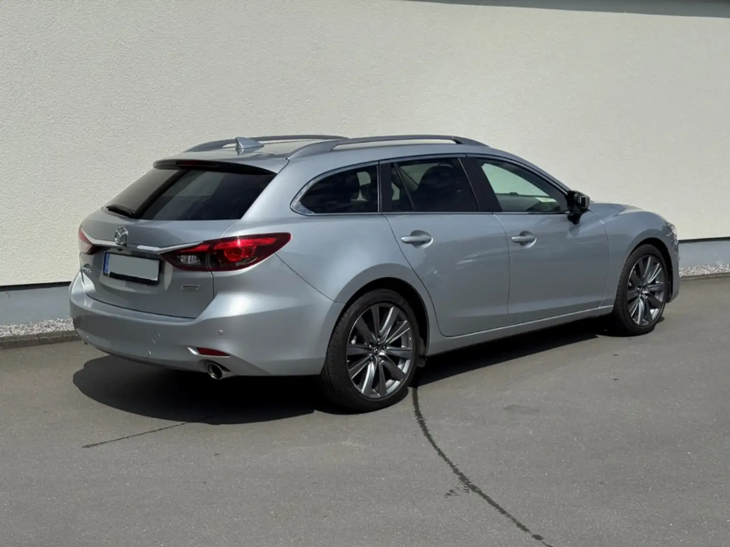 Mazda 6 Kombi 2.0 SKYACTIV-G 165 Exclusive-Line LED PDC Na Silber - 2