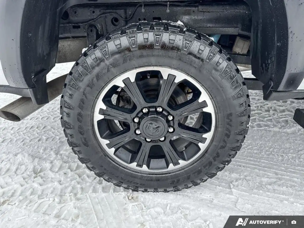 RAM 2500 снимка RAM 2500