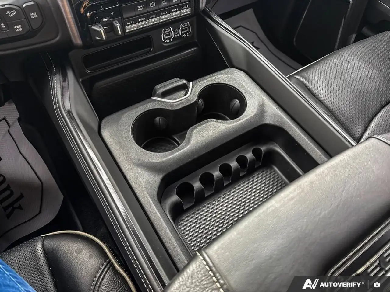 RAM 2500 снимка RAM 2500