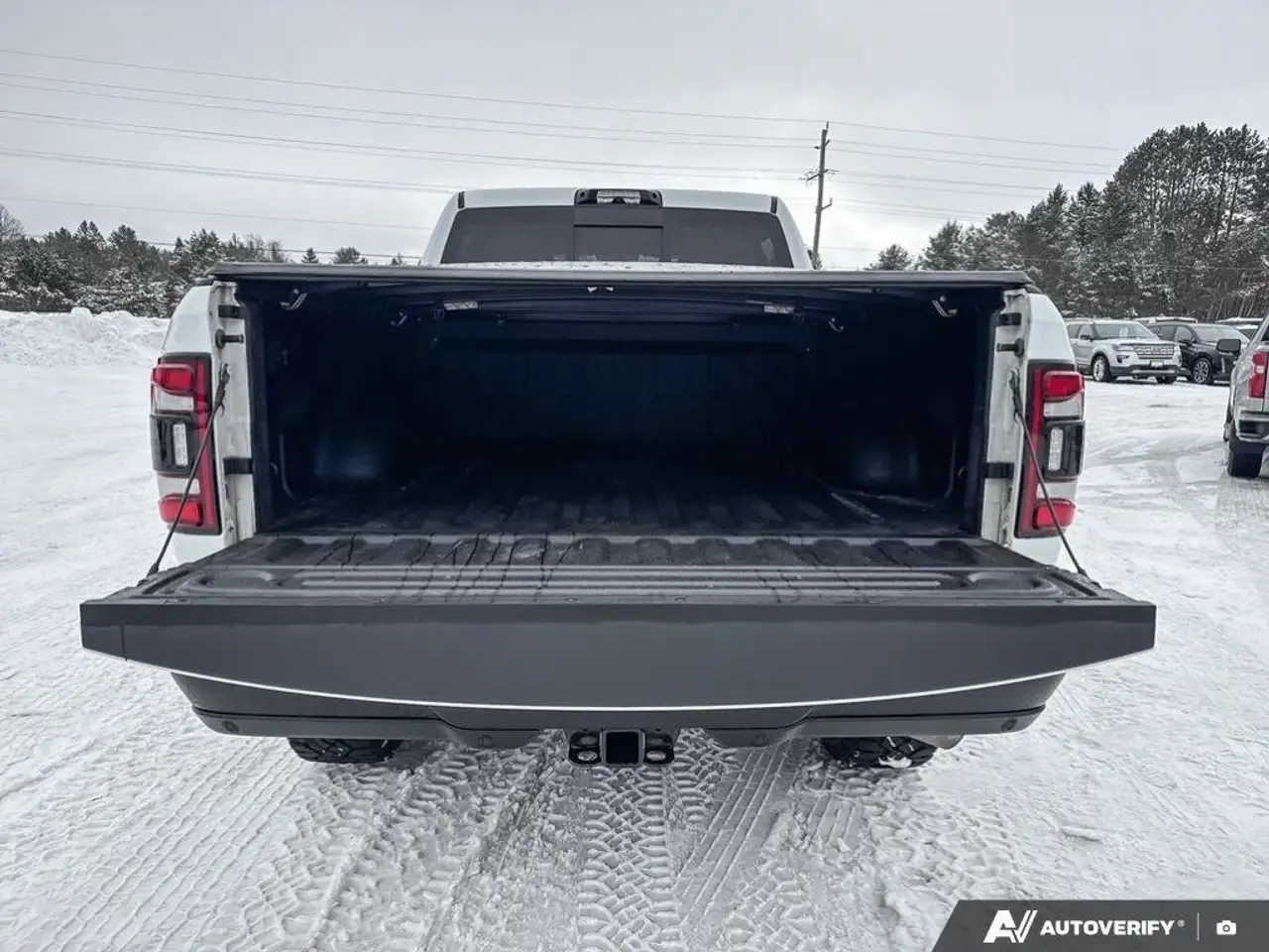 RAM 2500 снимка RAM 2500