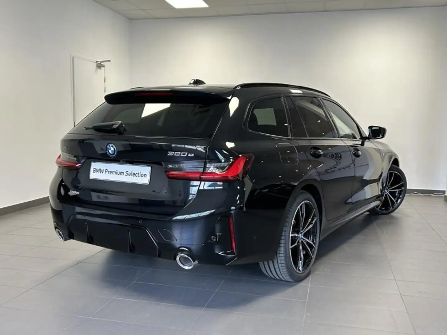 BMW 320 320eA xDrive 204ch M Sport Noir - 2