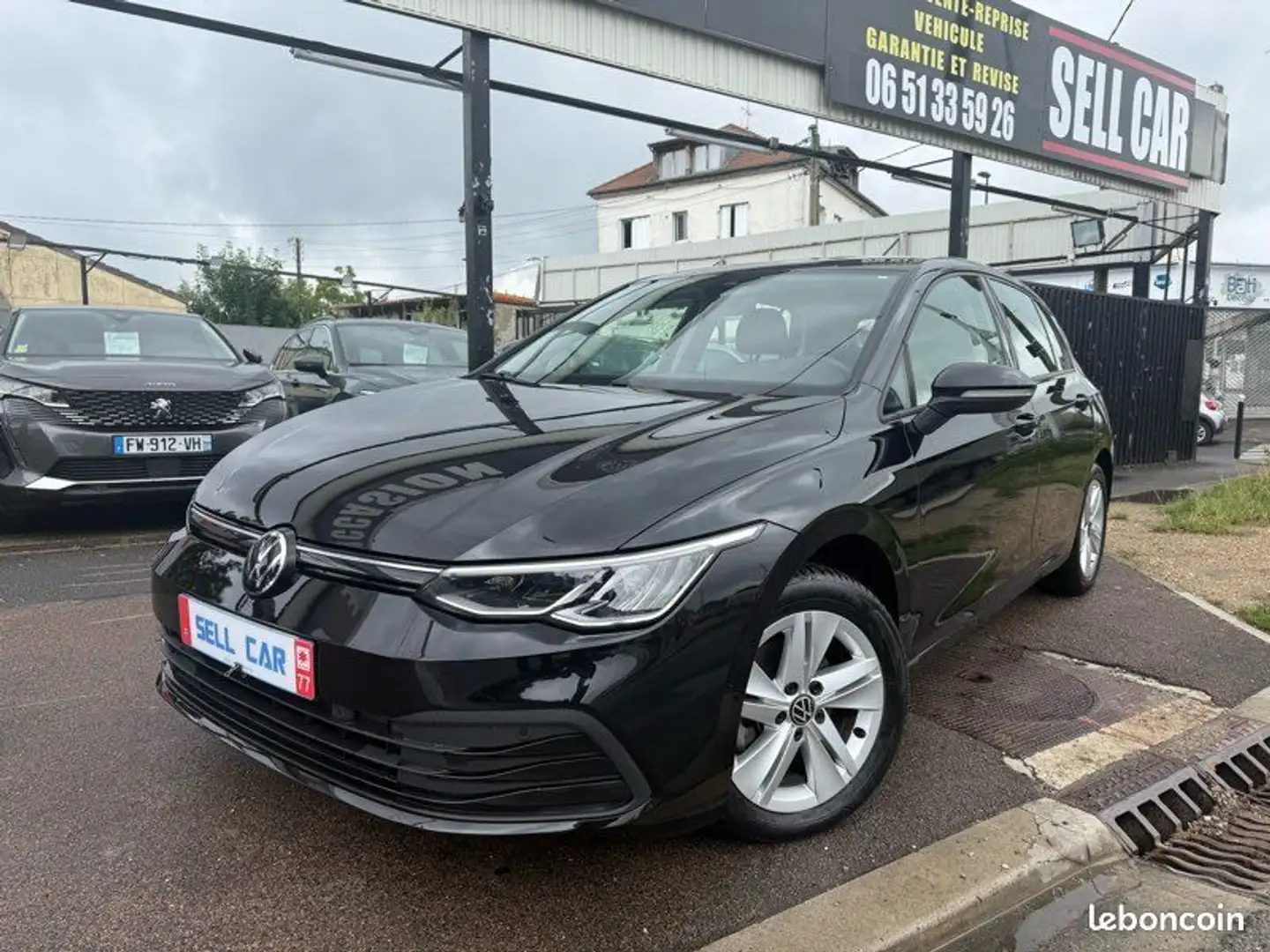 Volkswagen Golf VIII 2.0 tdi 115ch DSG Life Business Schwarz - 1