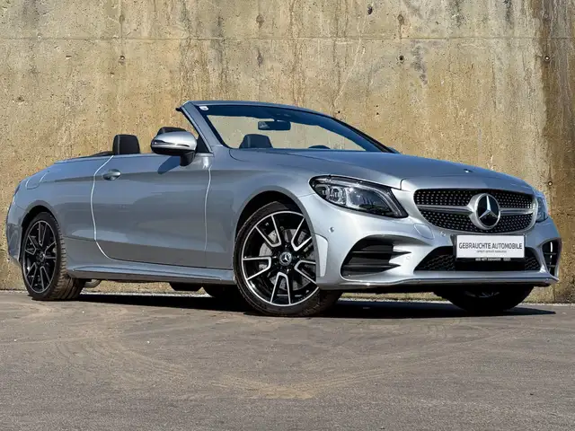 Mercedes-Benz C 400 AMG Line 4MATIC AMG-Line Ansicht 3