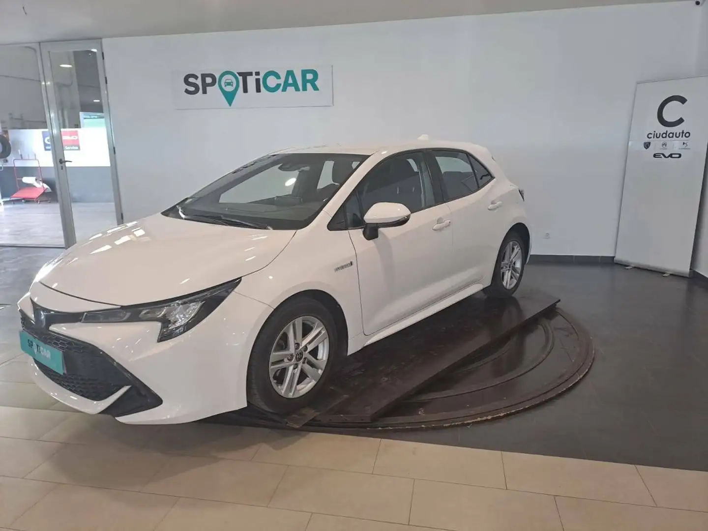 Toyota Corolla 1.8 125H  E-CVT Active Tech Wit - 1