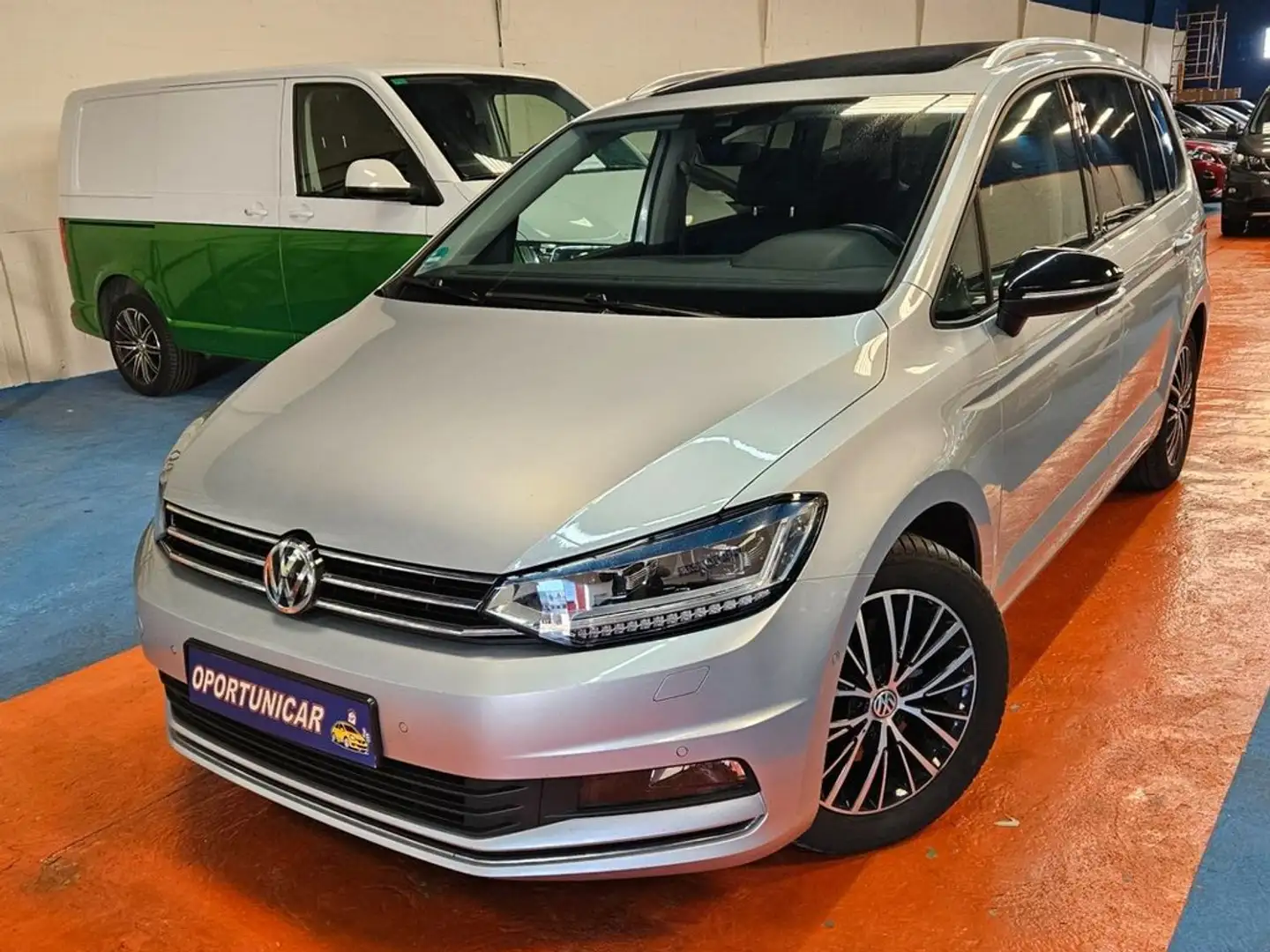 Volkswagen Touran Edition 1.6 TDI 85kW 115CV DSG Gris - 1