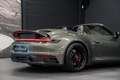 Porsche 992 Cabrio 3.0 Carrera GTS *Sport-Chrono / Sport-Desig Groen - thumbnail 38