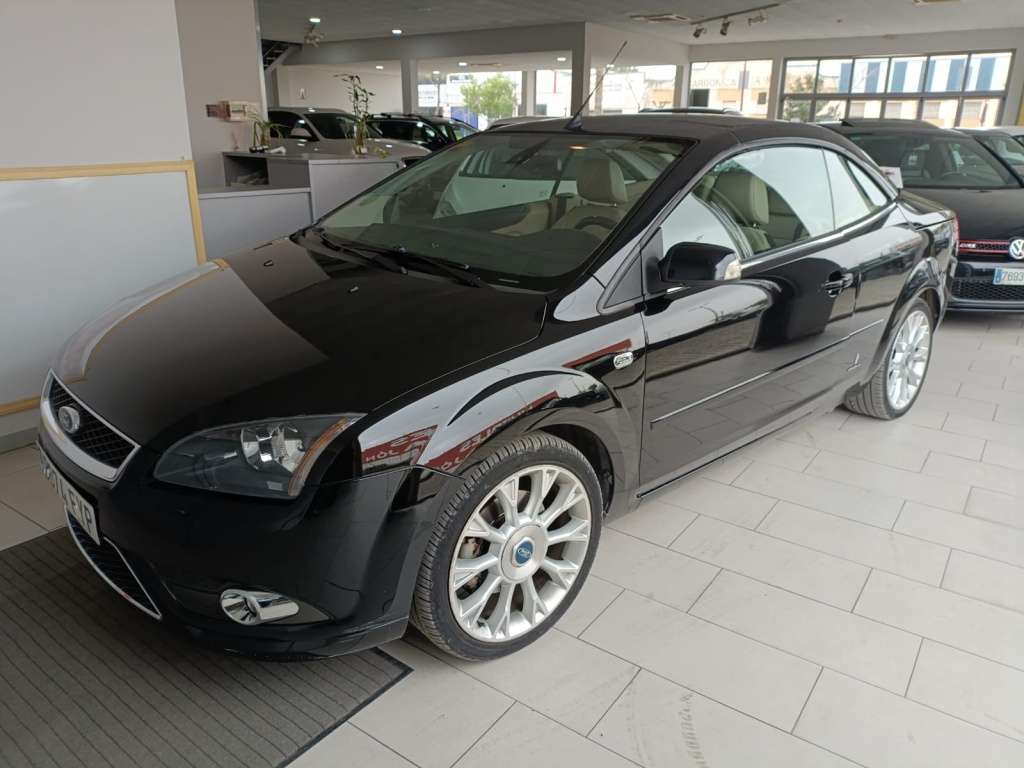 Ford Focus C.C. 2.0 Titanium - foto 1