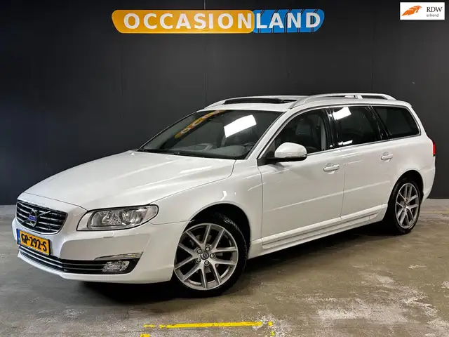 Volvo V70 2.0 T4 Inscription Edition|KANTELDAK|TREKHAAK|LEDE