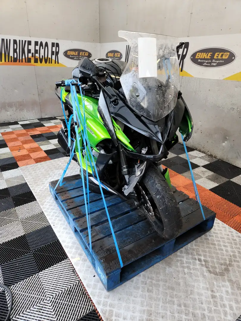 Kawasaki Z1000 SX Vert - 2