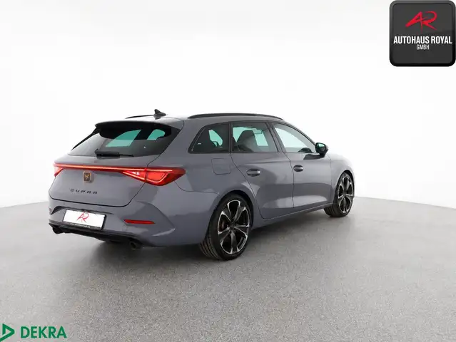 Cupra Leon view 5