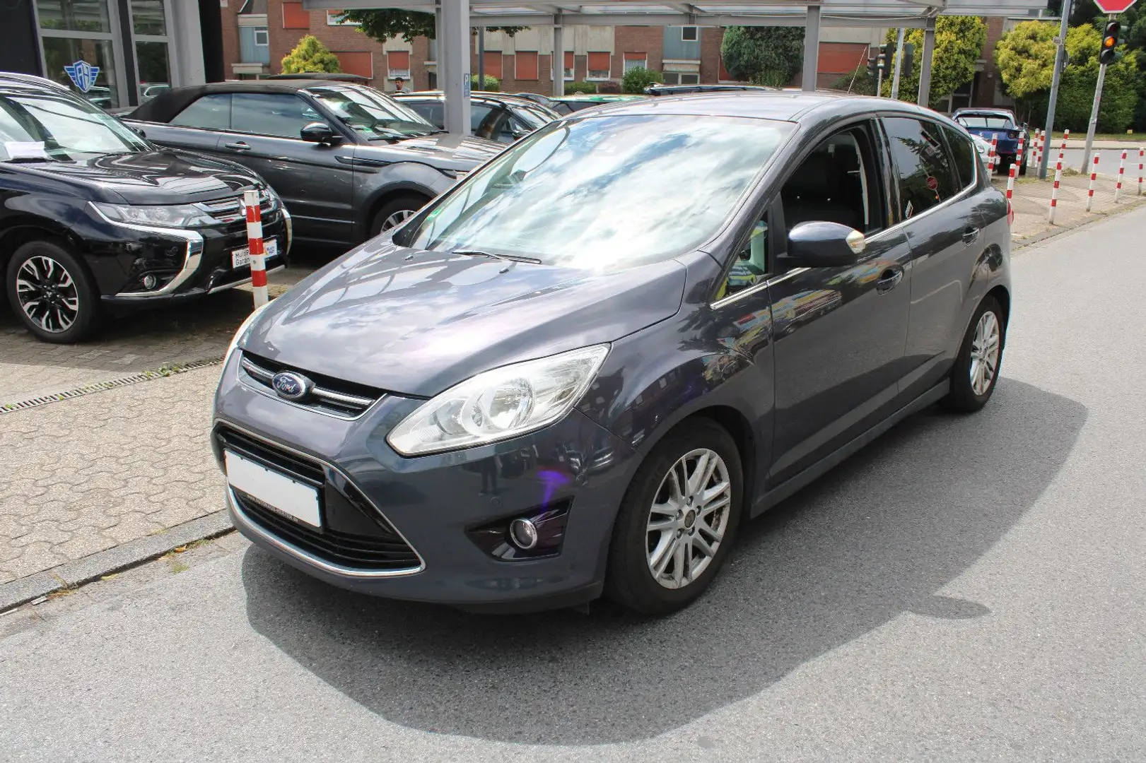 Ford C-Max C-MAX 1.0 EcoBoost Titanium*KAMERA*TÜV 12/2026* Gris - 1