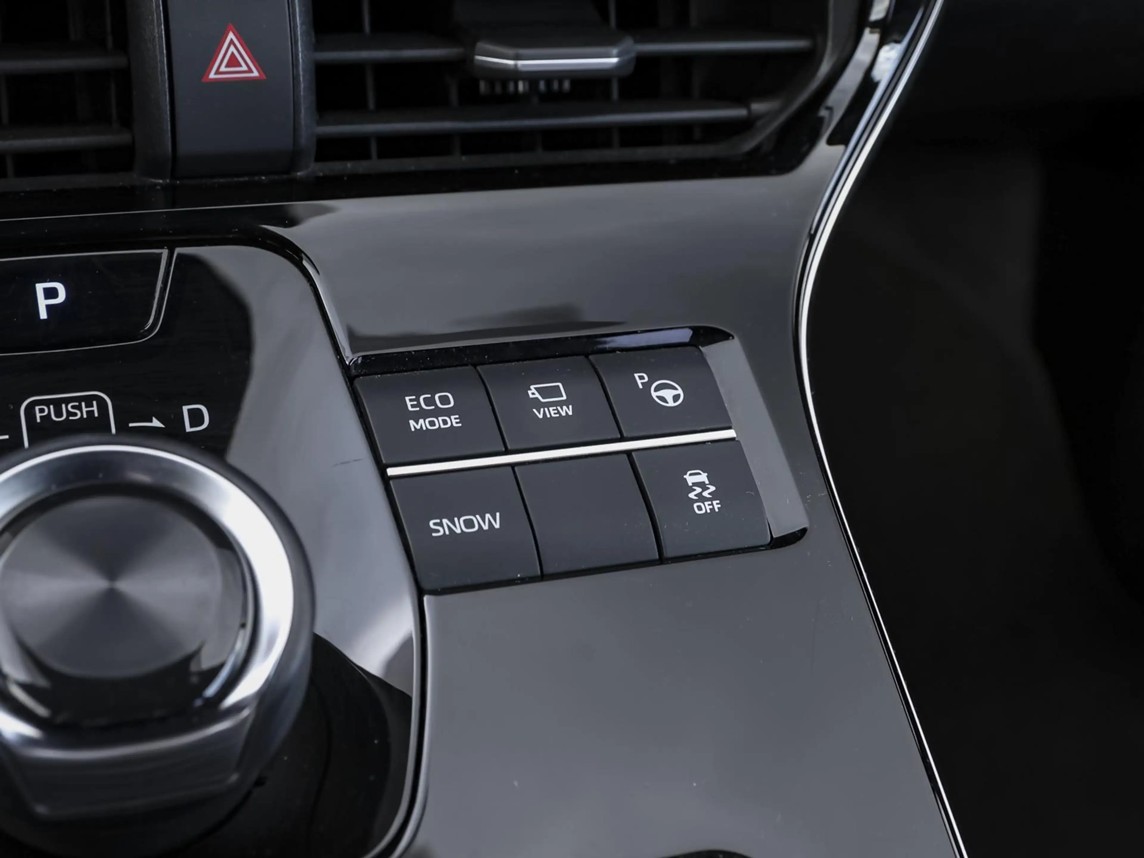 Toyota bZ4X Comfort & Technik Paket — photo 12
