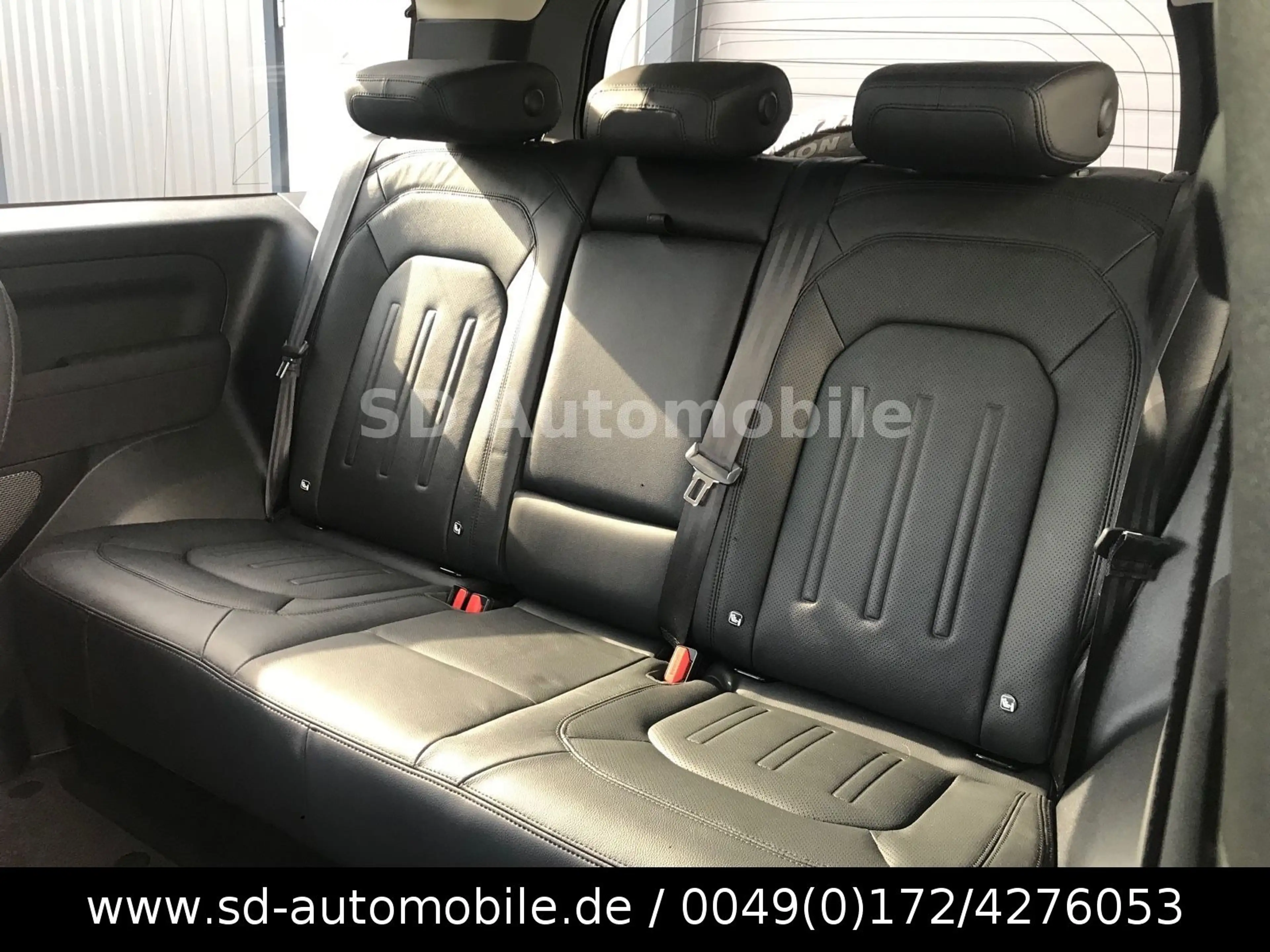 Land Rover Defender 90 XS Edition 3,0D250 PANO+22"ZOLL+LUFT — photo 12