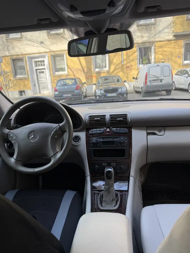 Mercedes-Benz C 180 T Elegance, foto 6