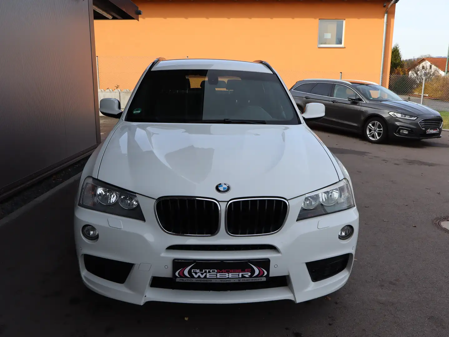 BMW X3 xDrive20d *M-SPORTPAKET*AHK*NAVI*19"LM-FELGEN*CAM* Weiß - 2