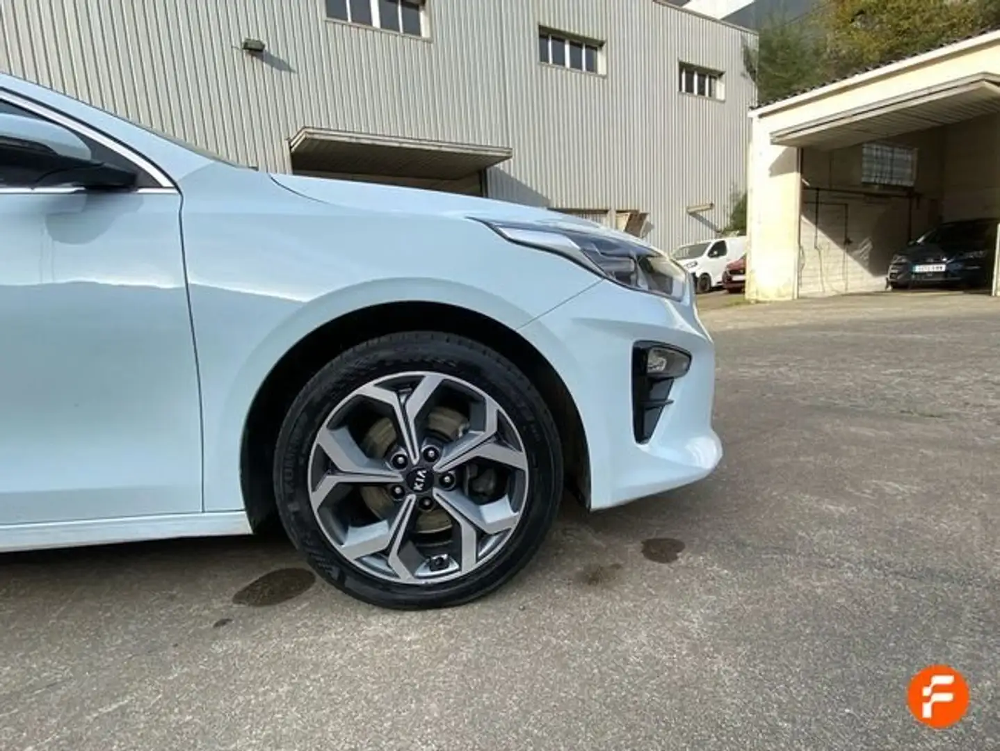 Kia Ceed / cee'd Tourer+1.6+CRDi+100kW+%28136CV%29+Tech Blanco - 1