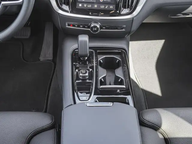Volvo V60 view 14