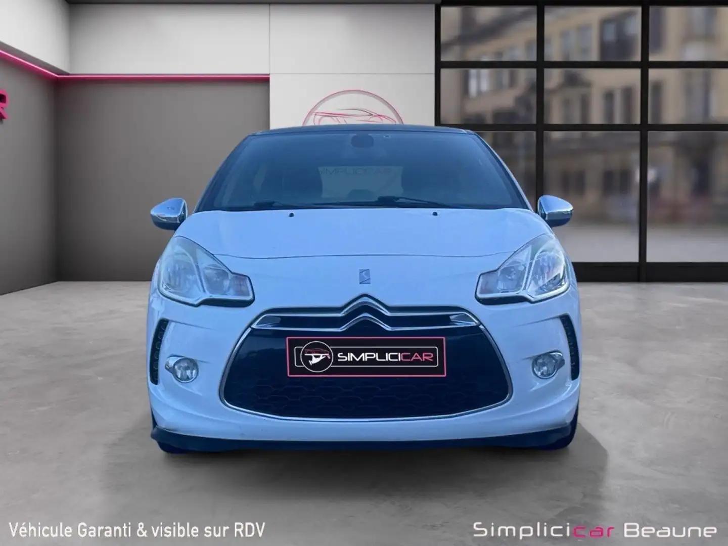 Citroen DS3 e-HDi 110 Airdream Sport Chic Blanc - 2