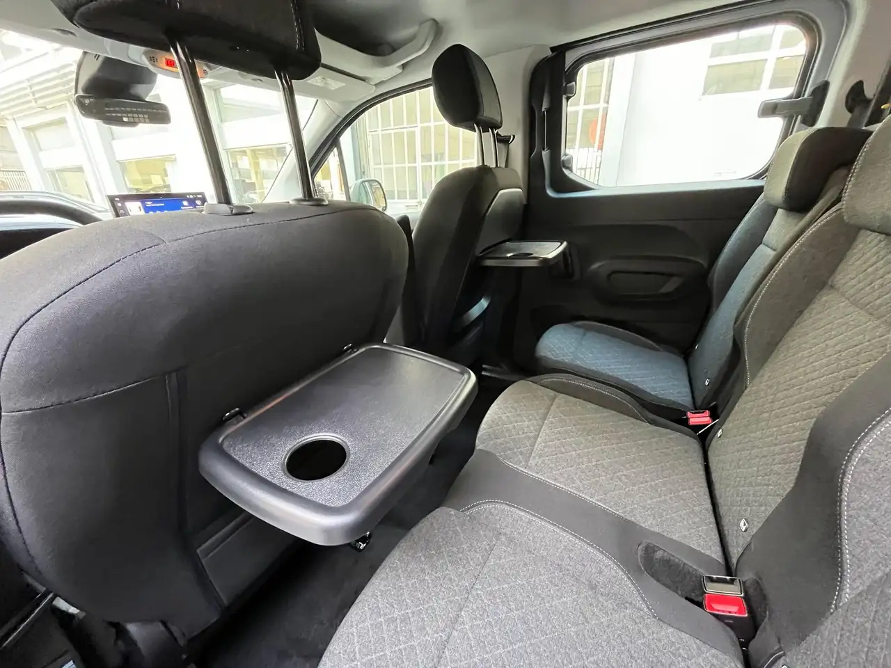 Opel Combo Life 2026 — фото 10